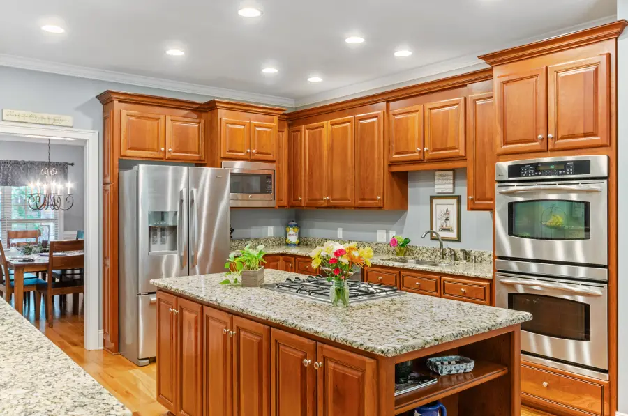 Cherry kitchen